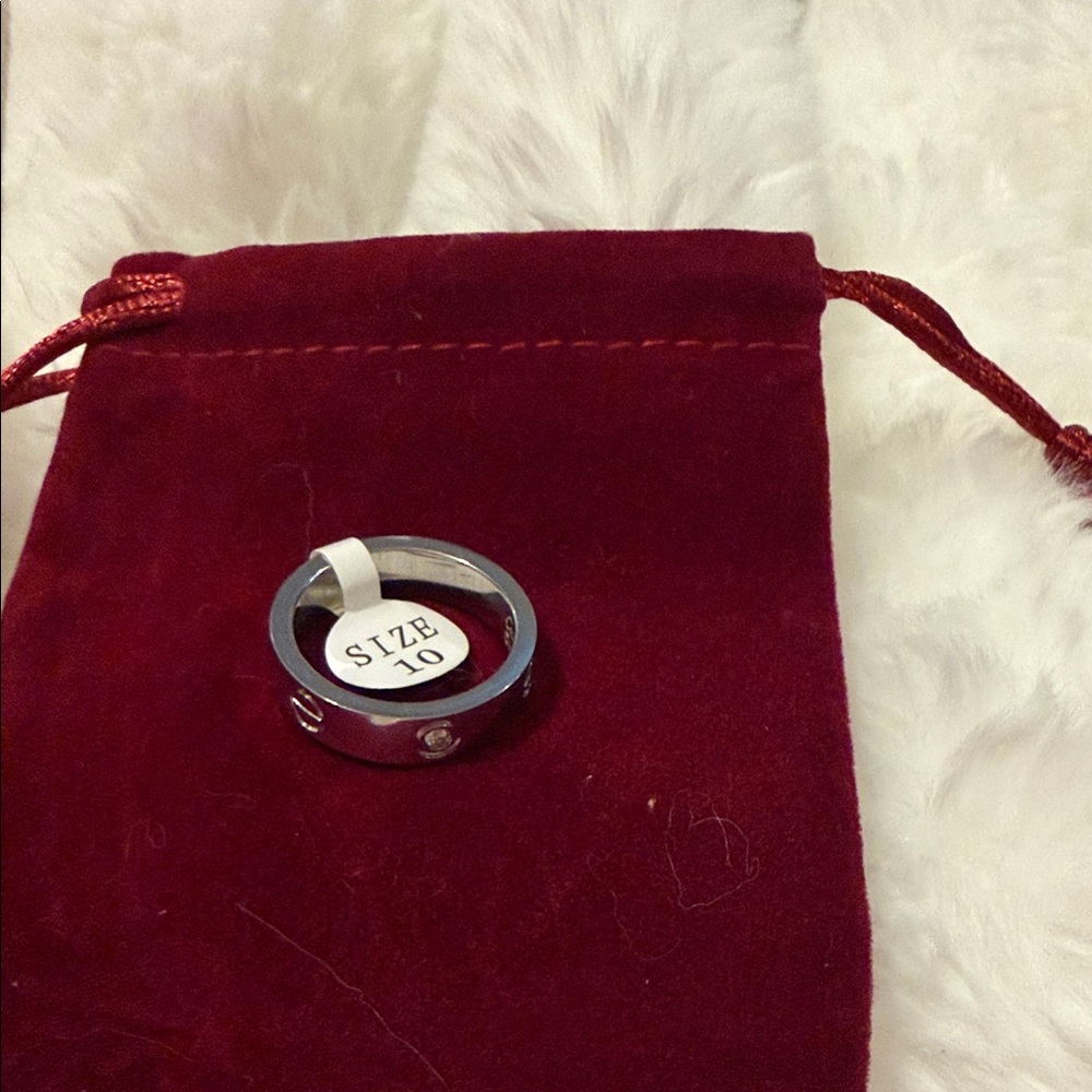 Elegant Silver Women's Ring
